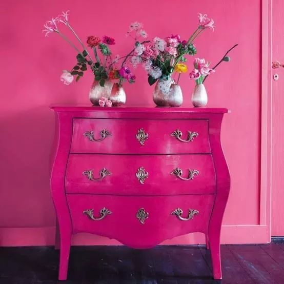 muebles-en-color-rosa-la-vie-en-rose